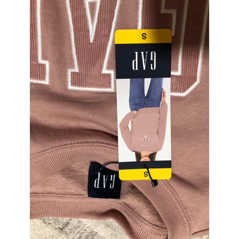 Woman's GAP Small Rose Crewneck Sweatshirt